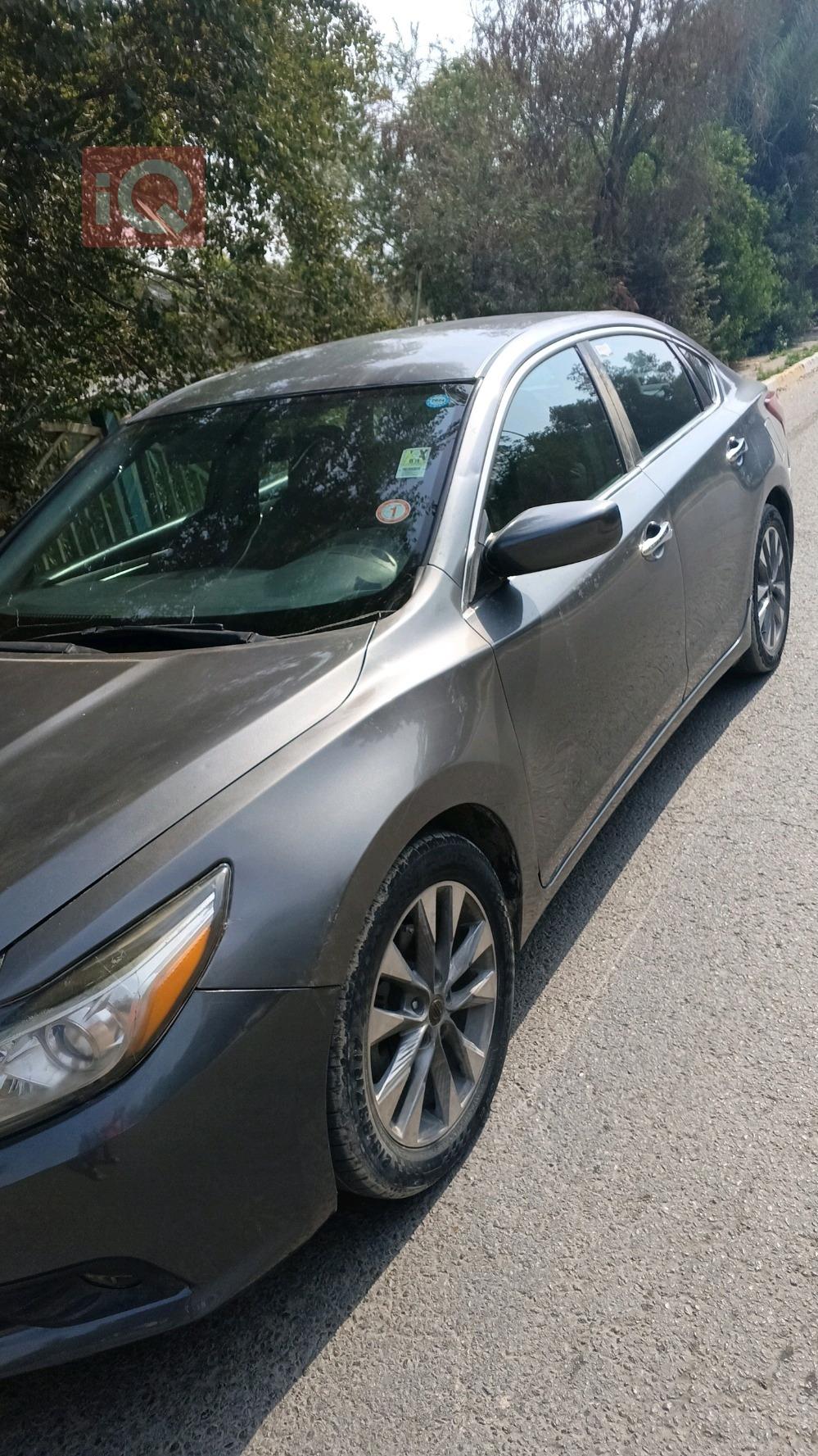 نيسان ألتيما